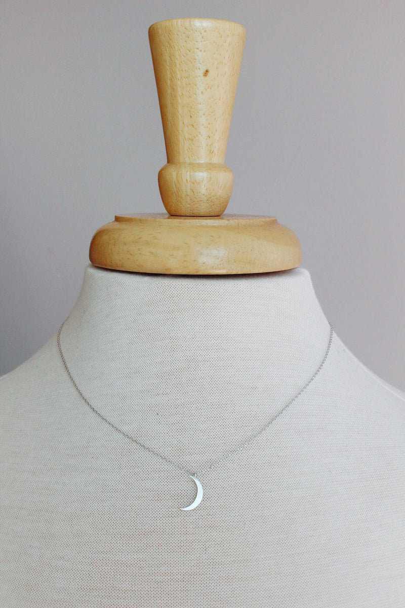 CRESCENT MOON NECKLACE